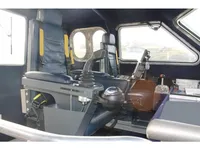 Barco de tripulação à venda