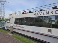 Navio de passageiros à venda