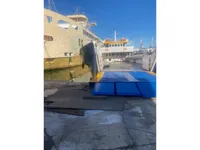 Navio de passageiros à venda