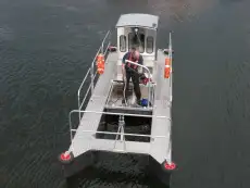 Navio porta-contêineres à venda