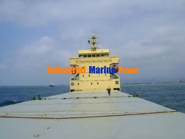 Navio graneleiro à venda