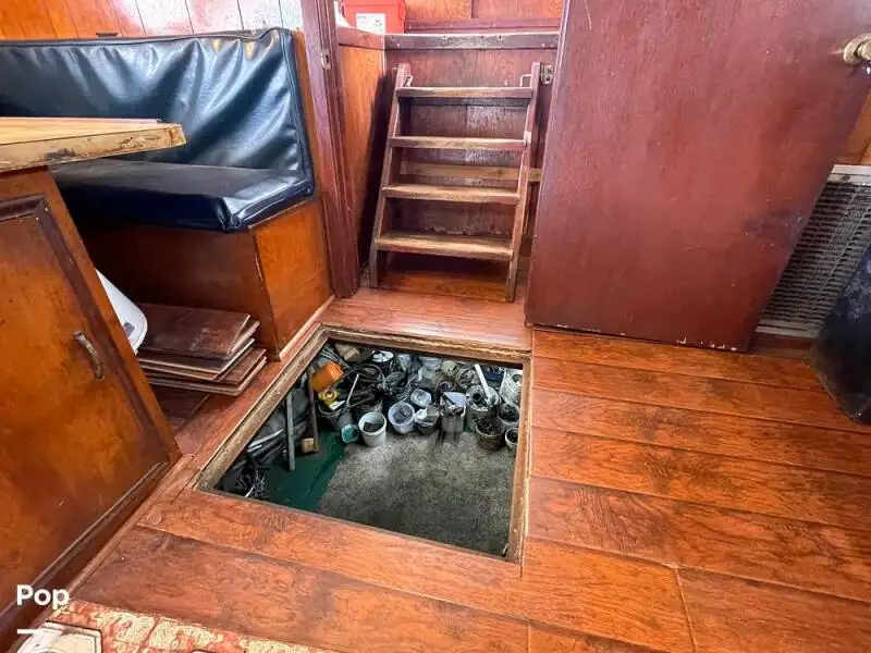 Navio de pesca de arrasto à venda
