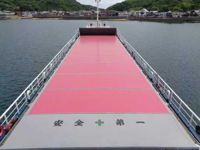 Navio graneleiro à venda