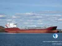 Navio-tanque de óleo/produtos químicos à venda