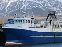 Navio de pesca de arrasto à venda