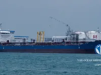 Navio-tanque de óleo/produtos químicos à venda