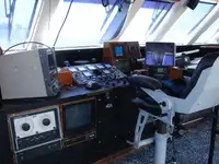 Navio de pesquisa à venda