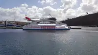Navio de passageiros à venda