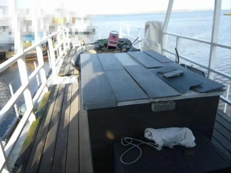 Navio de patrulha à venda