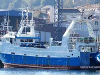 Navio de pesca de arrasto à venda