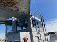 Balsa de desembarque, tanque à venda