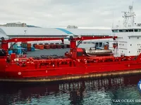 Navio frigorífico à venda