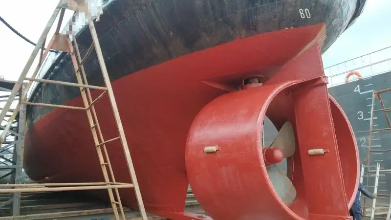 Rebocador à venda