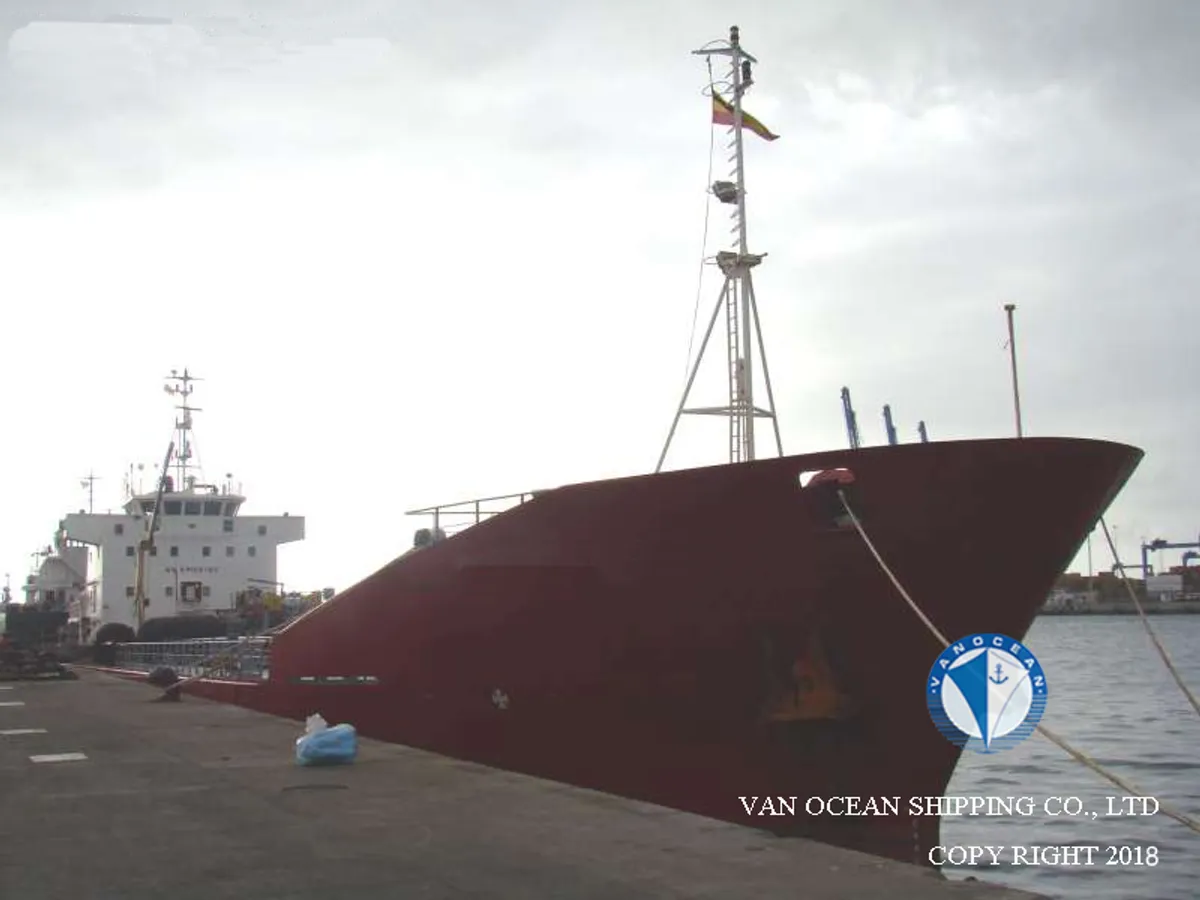 Navio-tanque de óleo/produtos químicos à venda