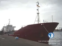 Navio-tanque de óleo/produtos químicos à venda