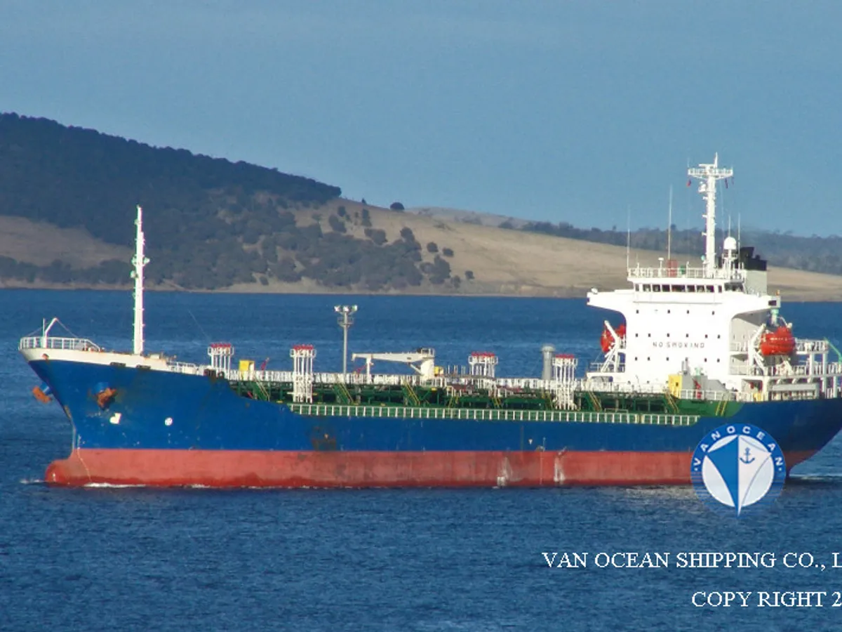 Navio-tanque de óleo/produtos químicos à venda