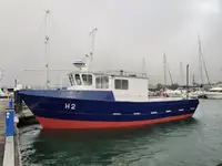 Navio de pesquisa à venda