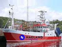 Navio de pesca à venda