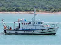 Navio porta-contentores à venda