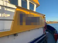 Rebocador à venda