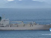 Navio frigorífico à venda