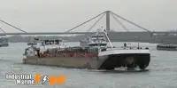Oil/Chemical tanker à venda