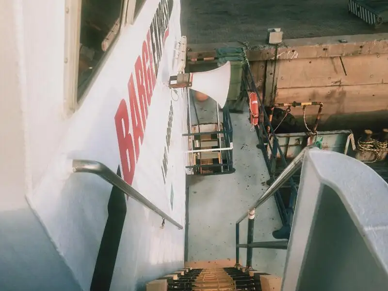 Balsa de desembarque, tanque à venda