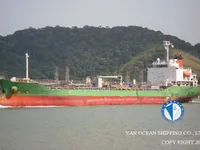 Navio-tanque de óleo/produtos químicos à venda