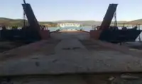 Barcaça à venda