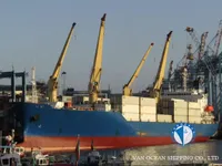 Navio frigorífico à venda