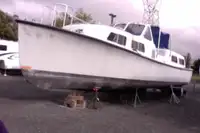 Barco da tripulação à venda