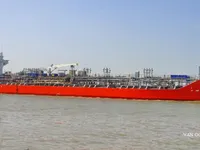 Navio-tanque de óleo/produtos químicos à venda