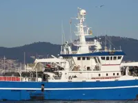 Navio de pesca de arrasto à venda