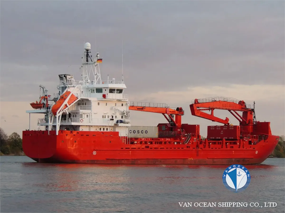 Navio frigorífico à venda