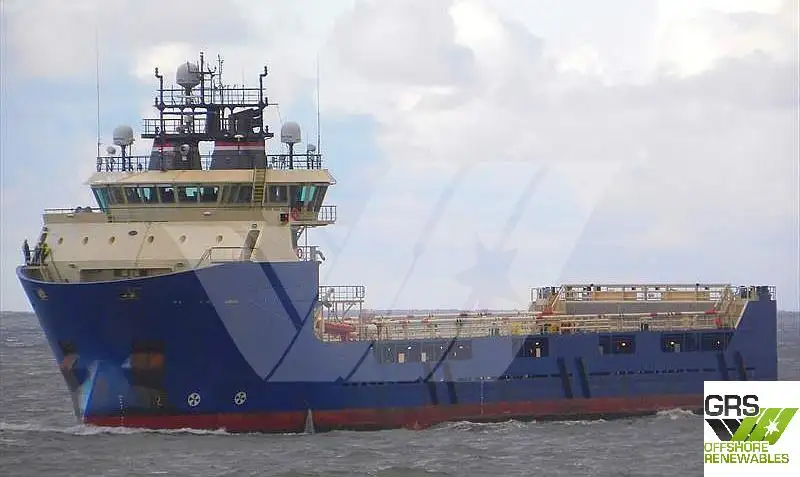 Navio de abastecimento à venda