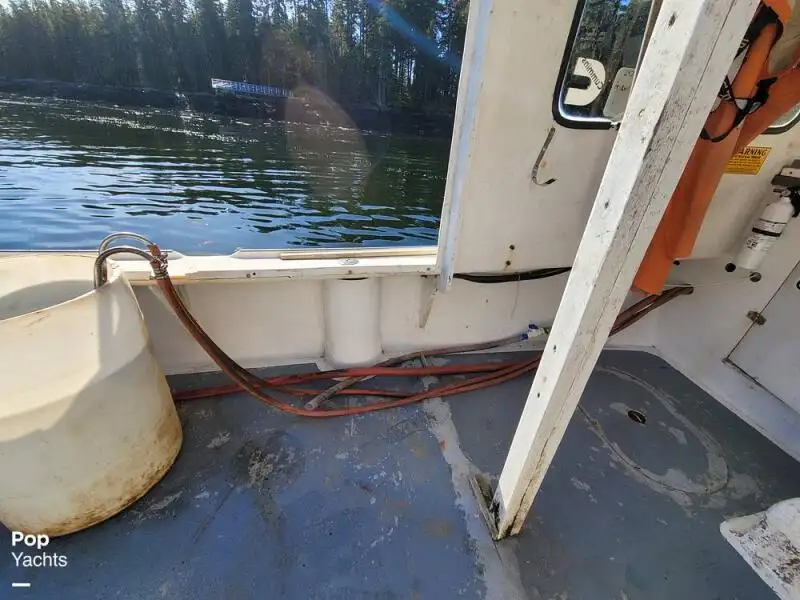 Navio de processamento de peixe à venda
