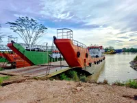 Balsa de desembarque, tanque à venda