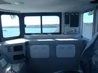 Balsa de desembarque, tanque à venda