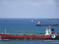 Navio-tanque de óleo/produtos químicos à venda