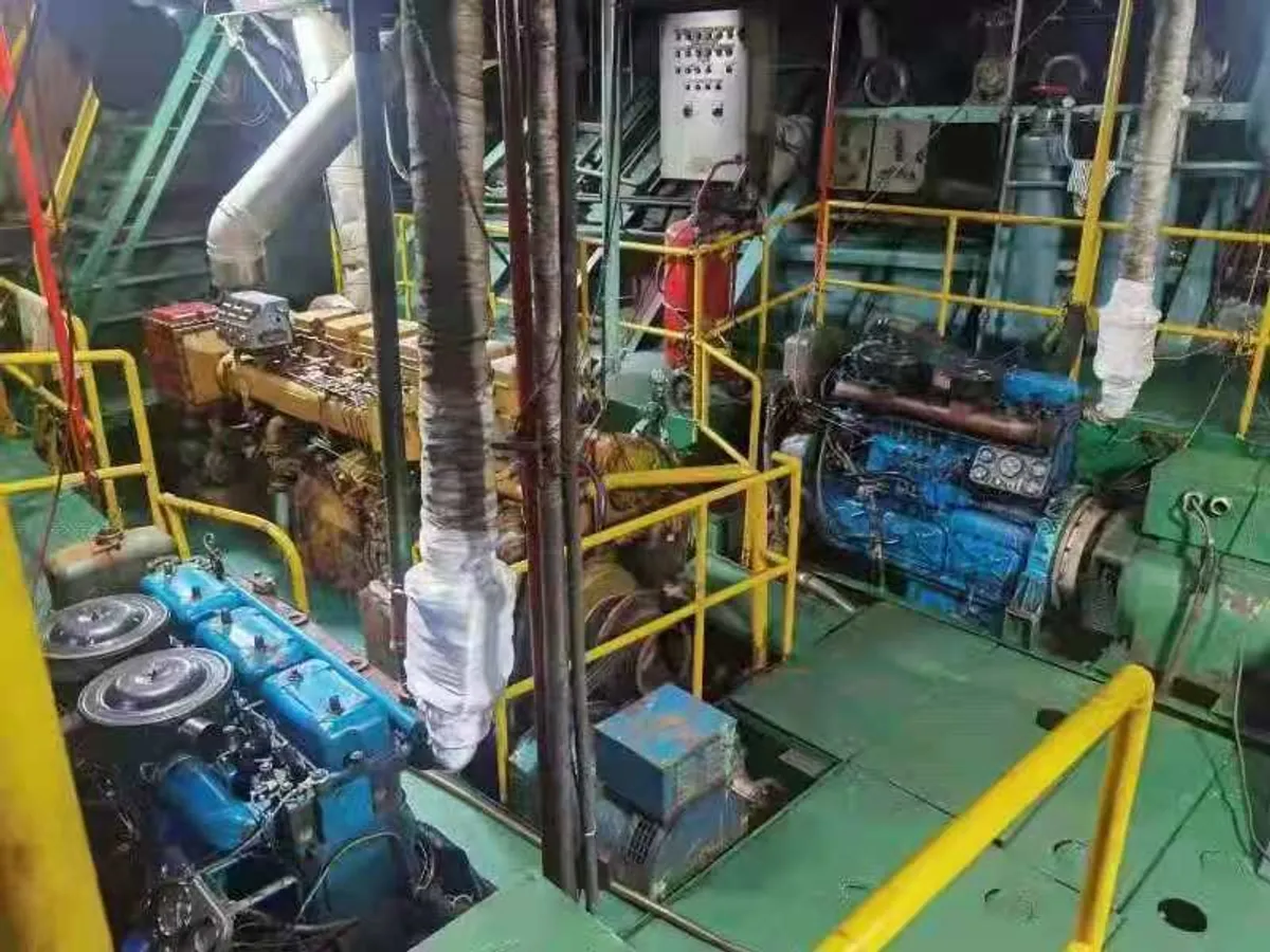Navio-tanque de óleo/produtos químicos à venda