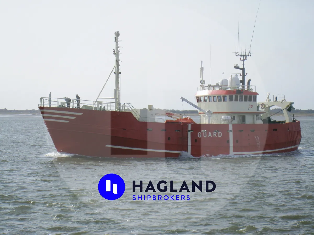 Navio de pesquisa à venda