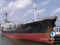 Navio-tanque de óleo/produtos químicos à venda