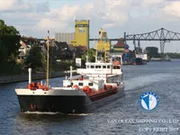 Navio-tanque de óleo/produtos químicos à venda