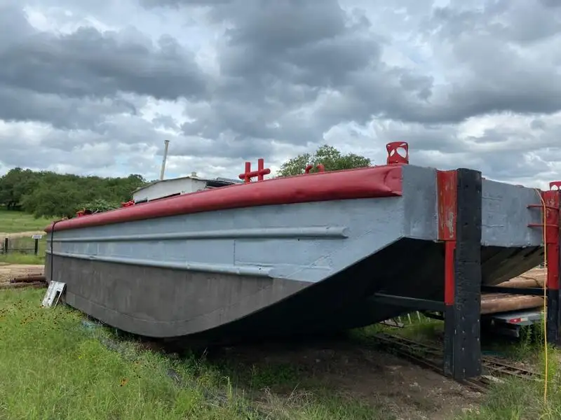 Rebocador à venda