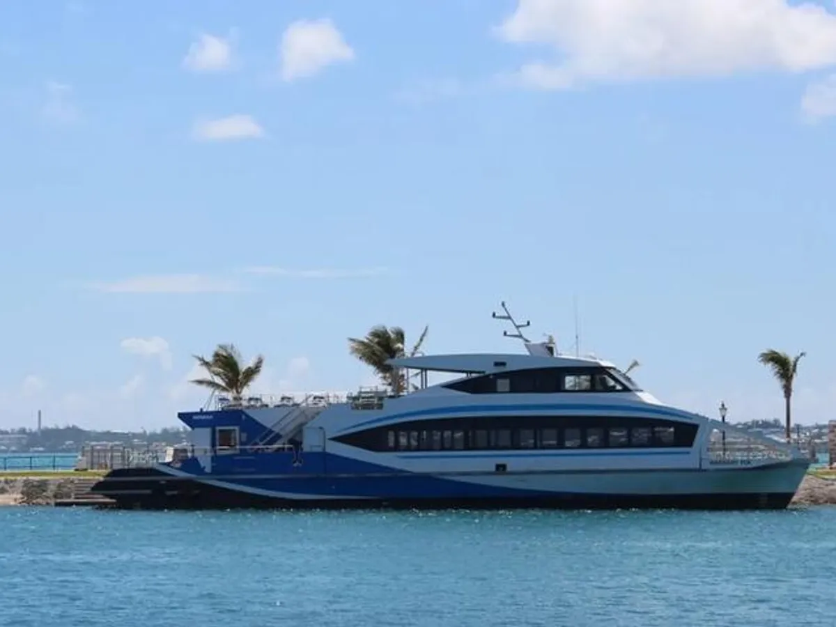 Navio de transporte de passageiros (Ferry) à venda