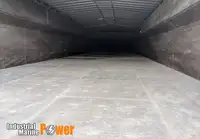 Barcaça à venda