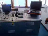 Navio de abastecimento à venda