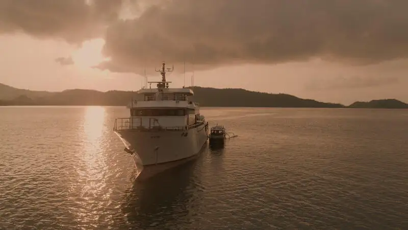 Navio de pesquisa à venda