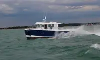 Catamarã à venda
