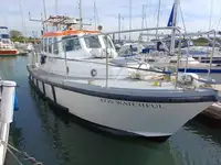 Navio de passageiros à venda